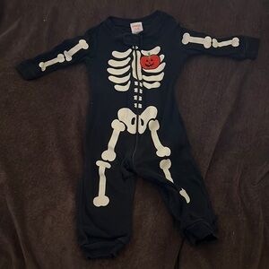 Gymboree skeleton 6-12 months